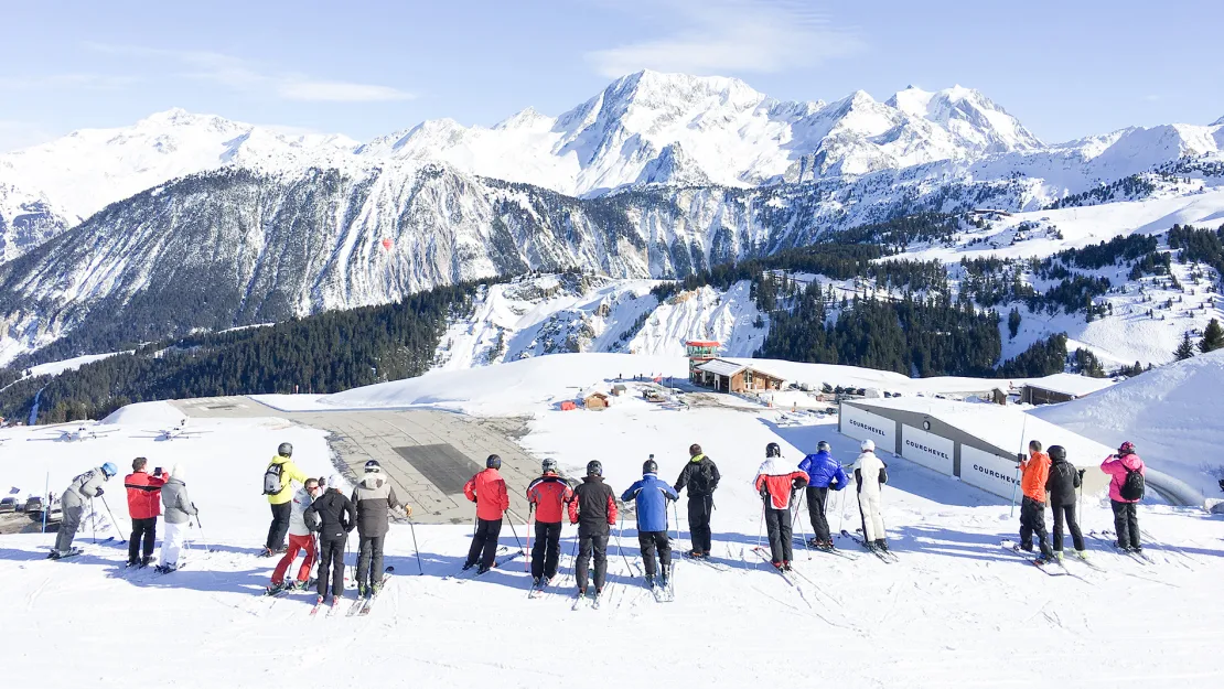 destinasi-ski-terbaik-yang-bisa-dicapai-dengan-pesawat